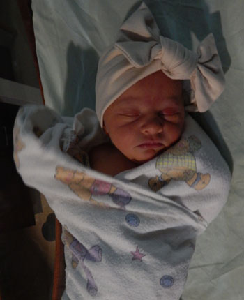 Mae Elizabeth Baby Picture